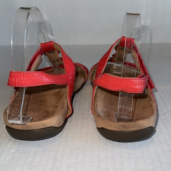 Vionic Farra Red Double Strap Sandals - Picture 10 of 12